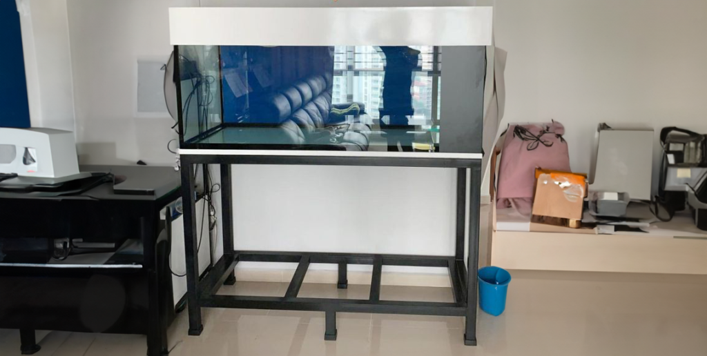 meja aquarium dari besi