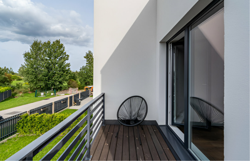 Balkon Terbuka