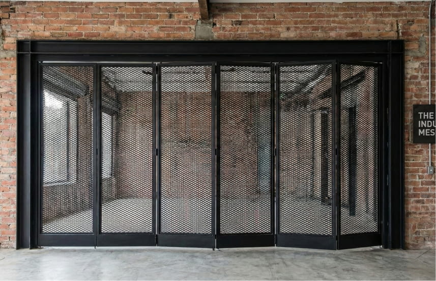 Pintu Garasi Lipat Besi The Industrial Mesh (Expanded Metal)