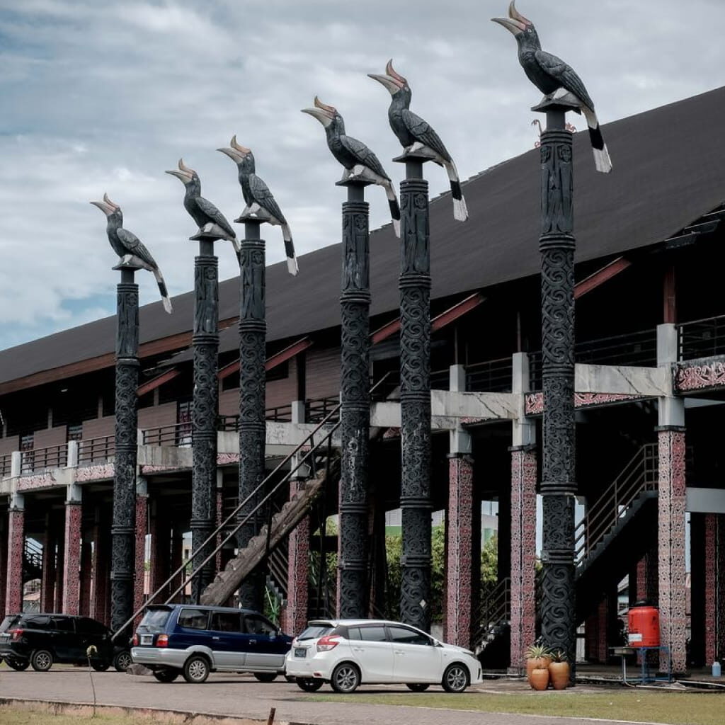 Rumah Radakng / Rumah Panjang (Kalimantan Barat)